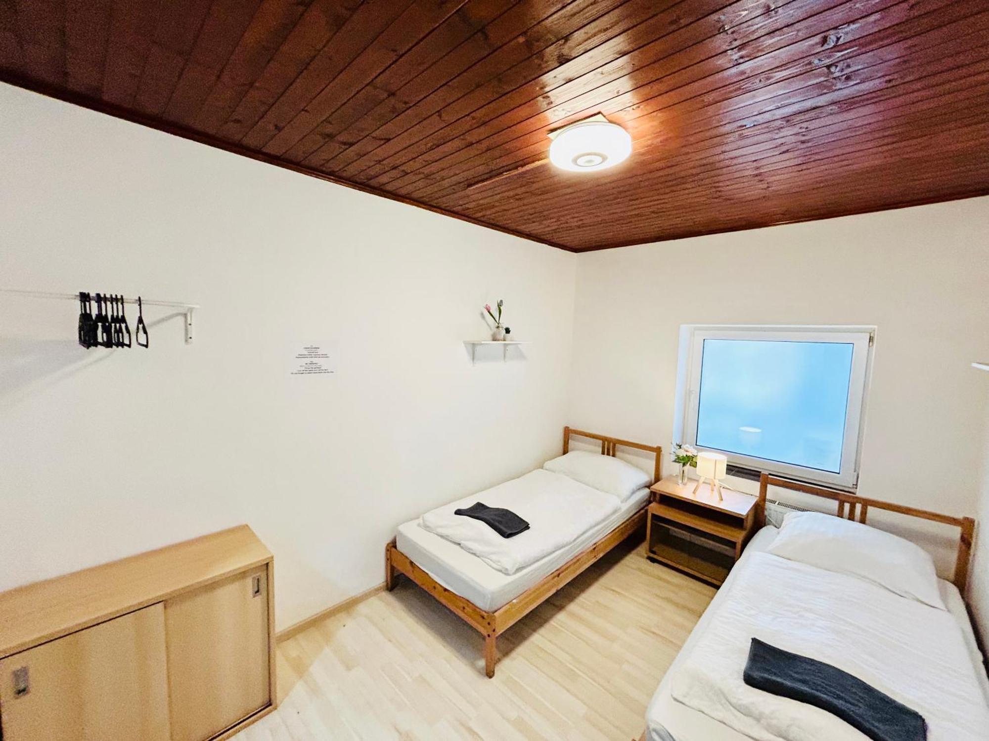 Apartmán With Free Parking 5