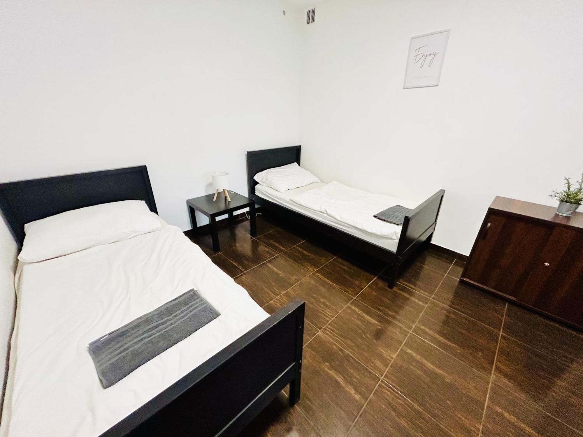 Apartment With Free Parking 5 *